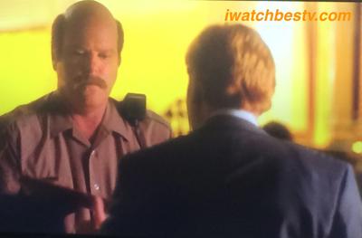 David Stephen Caruso (Horatio Caine) and Rex Maynard Linn (Frank Tripp) in CSI Miami.
