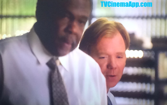 iWatchBestTVCinemaApp Prior CSI Miami: Horatio Caine (David Caruso) telling Fred Dorsey (Harold Sylvester) that they should listen to the new generation of crime investigators.